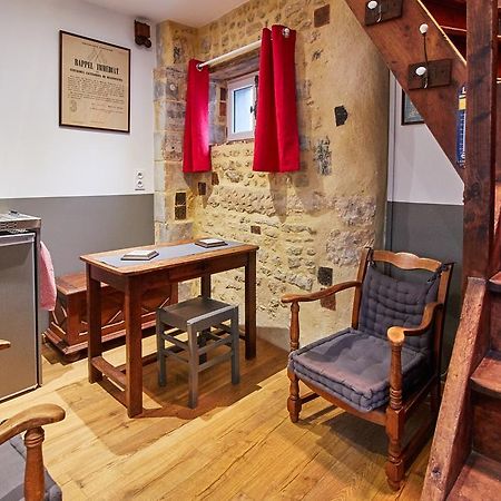 La Plus Petite Maison De France Bayeux Phòng bức ảnh