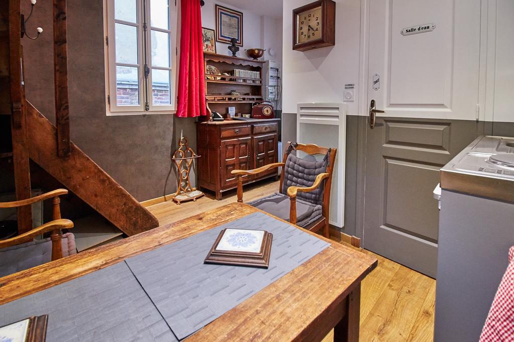 La Plus Petite Maison De France Bayeux Phòng bức ảnh